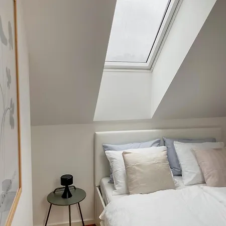 Finna New In Center Of Free Parking Apartmán *